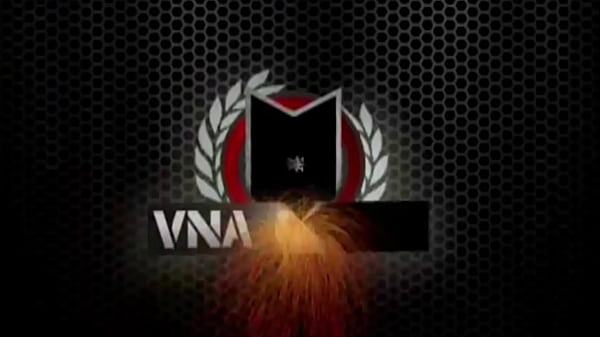 Curvy MILF Sara Jay Shoves A Big Dildo Inside Her Mature Pussy Slit!