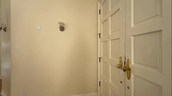 Sandy Love’s Blowjob Strips My Dick for a Cum-in-Mouth Orgasm Party!